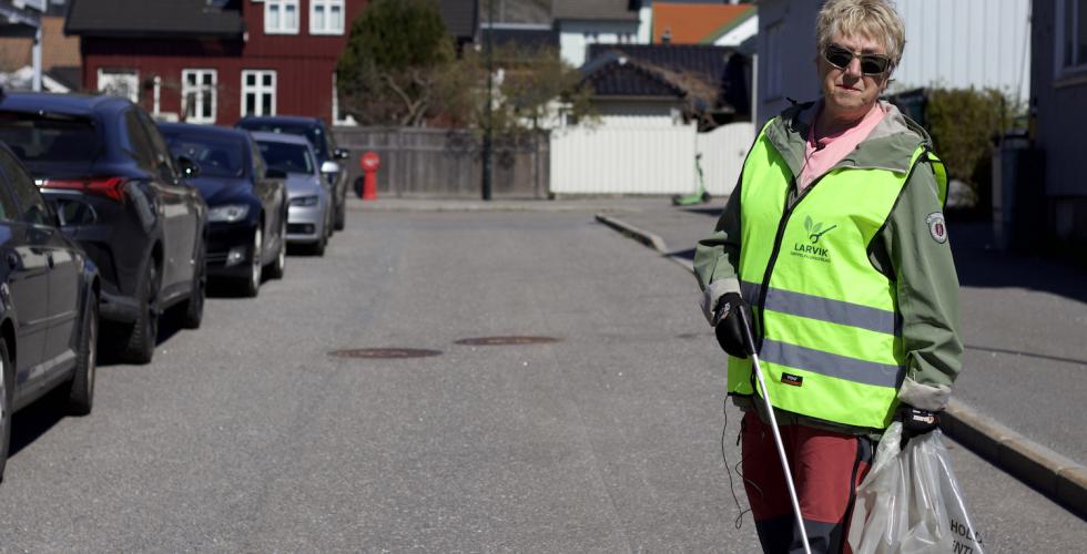 Her ser du May-Brit Gamo 75 &aring;r 