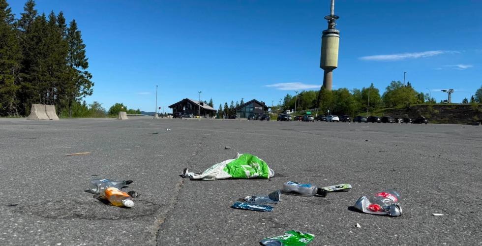 Tryvann med s&oslash;ppel