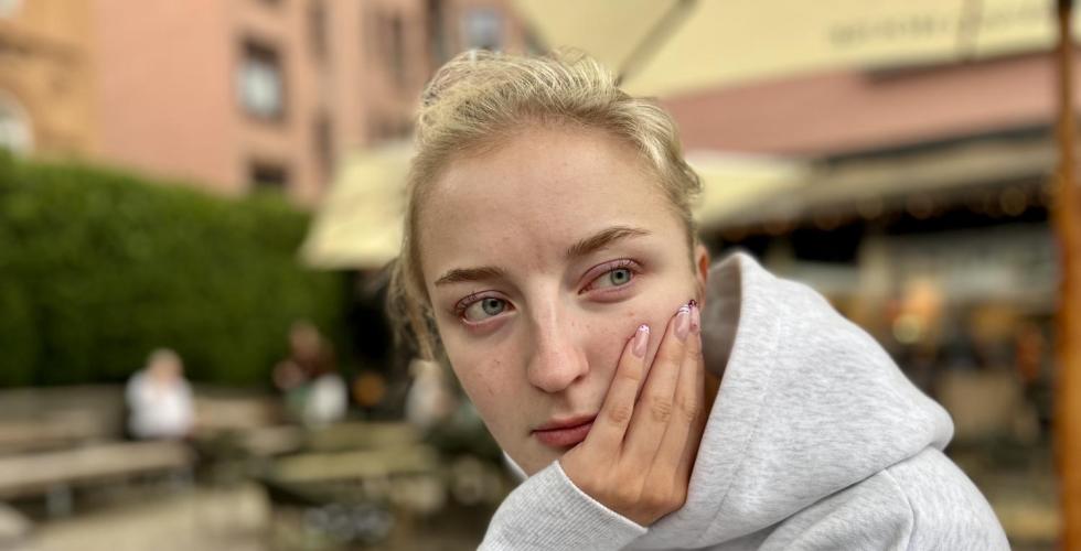 Iselin Rønnes (21) 