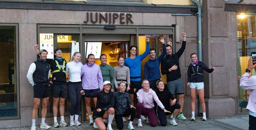 Løpegruppen foran Juniper på Wessels plass