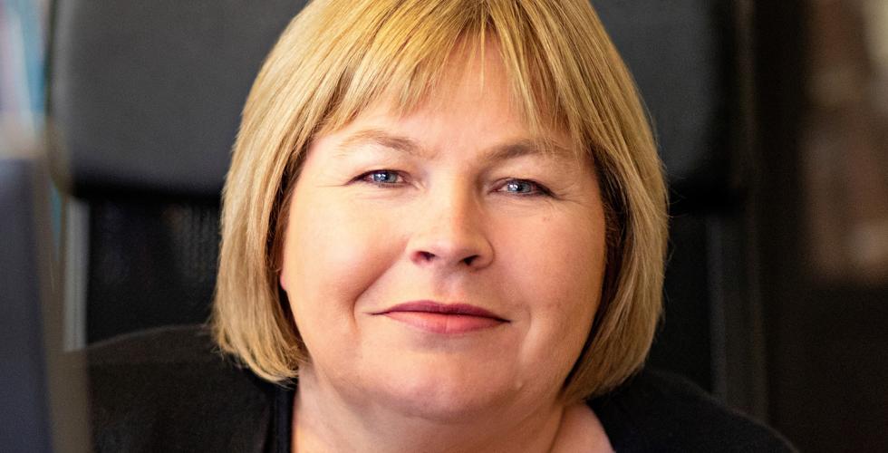 Elin Floberghagen, som er generalsekretær i Presseforbundet, mener det vil få konsekvenser for journalistikken dersom det innføres portforbud. Foto: NTB