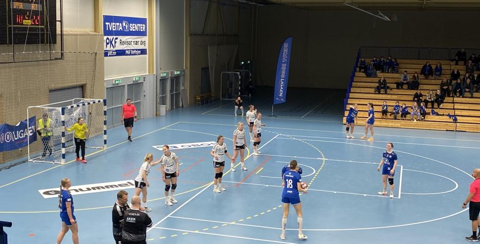 Oppsal Håndball i angrep mot Aker Topphåndball