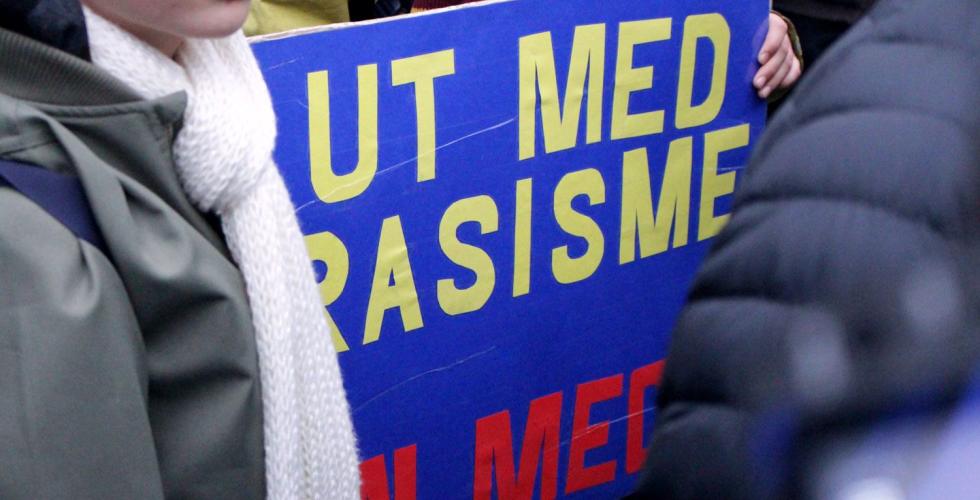 Demonstrasjon mot rasisme, banner