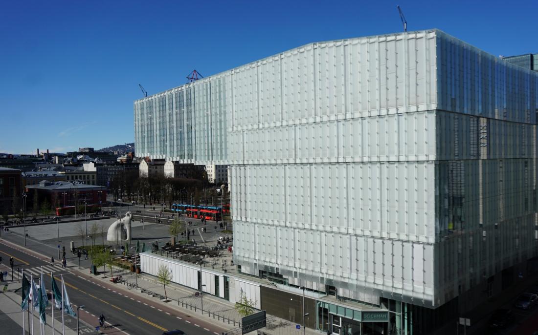 Deichmann sett fra operaen